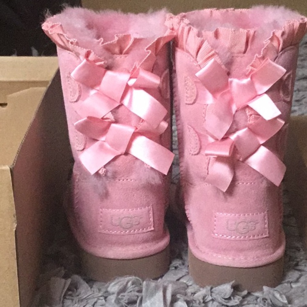 Girls Ugg Bailey Bow Boots